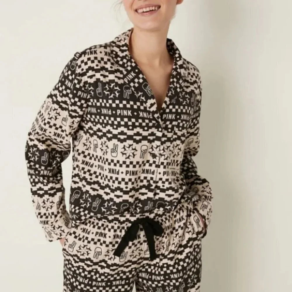 Victoria's Secret PINK Black & Cream Geometric Pattern‎ Pajama Set, Medium
